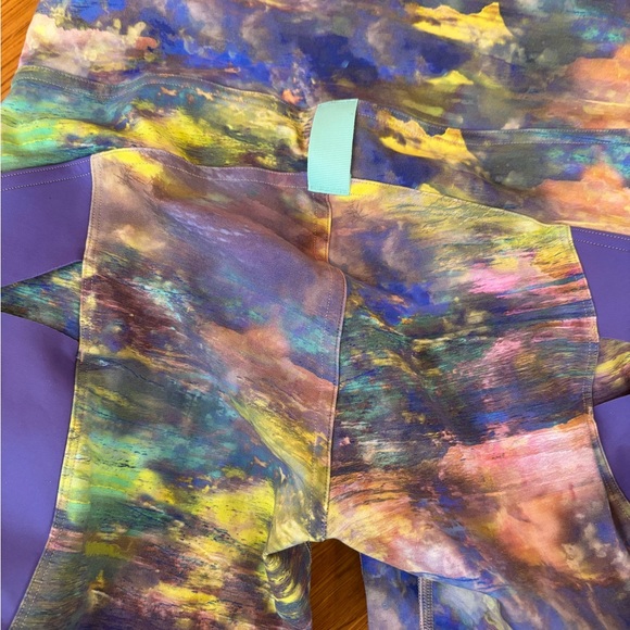 NEWS LULULEMON
CARGO SUPER HIGH-RISE HIKING
TIGHT PANTS size 4 - Picture 7 of 9